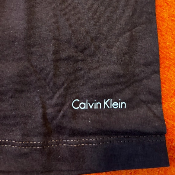 Calvin Klein brown classic crew neck cotton tee NWT - Picture 3 of 5